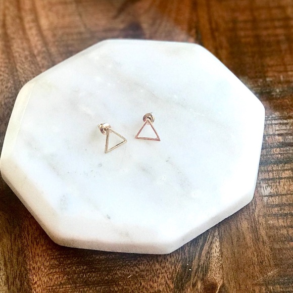 Gold Cut Out Triangle Pyramid Stud Post Earrings - Picture 4 of 4